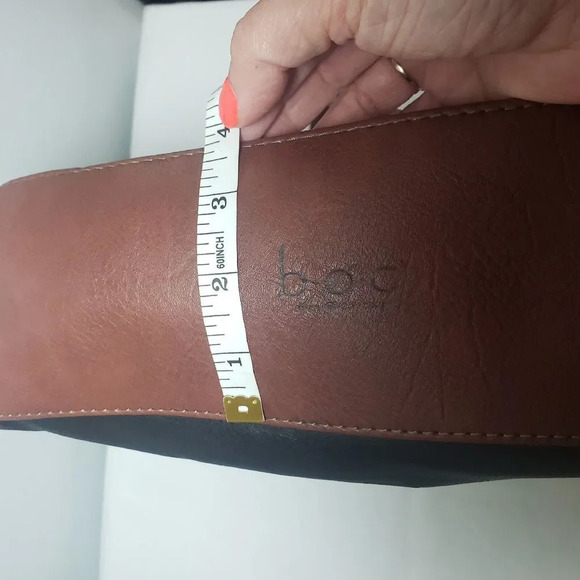 B.O.C. Born Black Shoulder Bag Purse Brown Original hardware Zipper closure - Picture 11 of 12